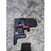 Кронштейн крыла переднего моста Scania (623)