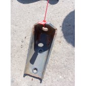 Кронштейн переднего амортизатора DAF 106 верхний (946)