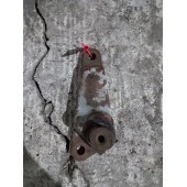 Кронштейн цилиндра подъема кабины Scania (847)