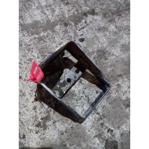 Кронштейн звукового сигнала Scania (916), 