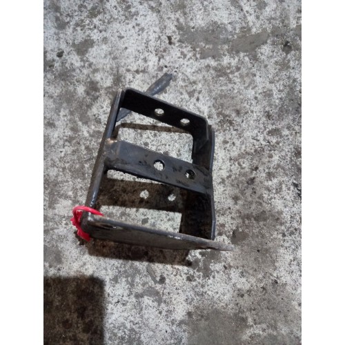 Кронштейн звукового сигнала Scania (917), -1