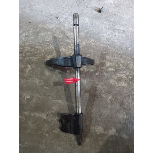 Вилка КПП ZF (722), 131520608739