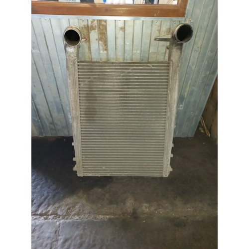 Интеркулер Renault Magnum DXI 12 с деф. (571), 7420833583