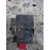 Замок крыла Scania нижний (695)