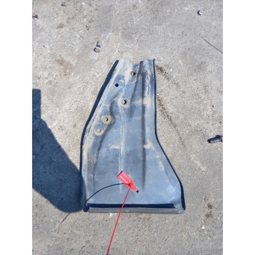 Кронштейн переднего крыла Scania R380LA 037255 (779), 1743493