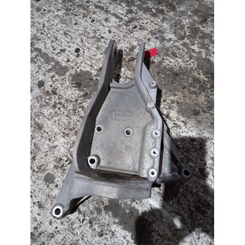 Кронштейн кабины (кронштейн передней подушки) Scania 5 RH (840), 1426196