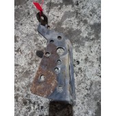 Кронштейн крепления траверсы Scania LH (878)