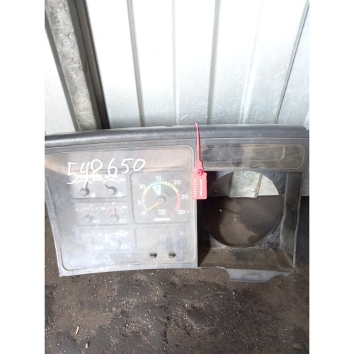 Панель приборов Scania P114 548650 (220), 