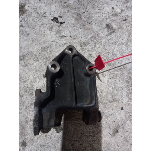 Кронштейн генератора Iveco Cursor 10 (414), 500346543