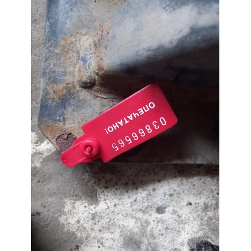 Кронштейн траверсы Iveco stralis (565), 500398154-2