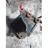 Кронштейн (проставка) ГУРа Iveco stralis (451)