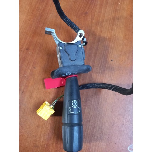 Подрулевой переключатель DAF CF-85 95 105 (ретарды) (157), 1699369