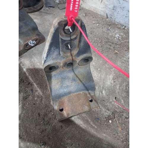 Кронштейн торсиона кабины Iveco Stralis LH (957), 504001759