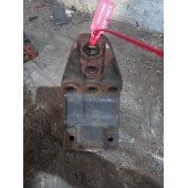 Кронштейн торсиона кабины Iveco Stralis LH (956)