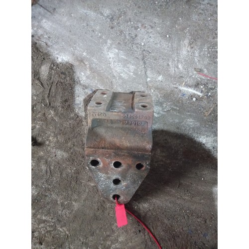 Кронштейн торсиона кабины Iveco Stralis LH (956), 504001759-2