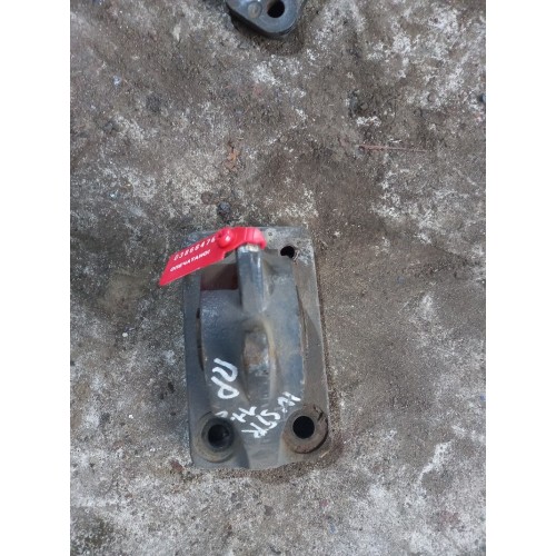 Кронштейн торсиона кабины Iveco Stralis RH (476), 500357205