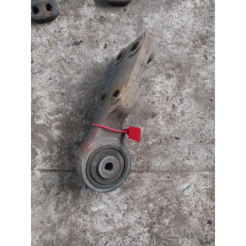 Кронштейн торсиона кабины Iveco Stralis LH (480), 500357226-1