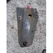 Кронштейн цилиндра подъема кабины Iveco Stralis (919)