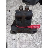 Кронштейн переднего стабилизатора Iveco (916)