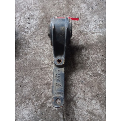 Кронштейн кабины Iveco Stralis (950), 