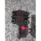 Кронштейн двигателя Iveco задний LH (876)