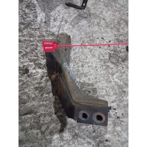 Кронштейн двигателя Iveco передний LH (862), 500307189-1