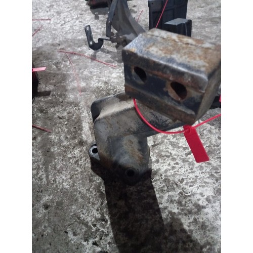 Кронштейн двигателя Iveco Cursor 8 передний RH (868), 99488746-1