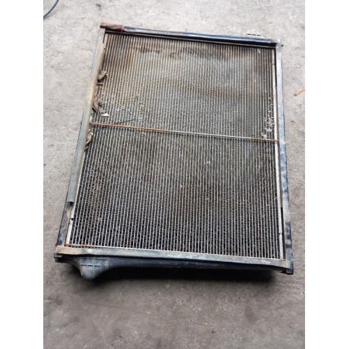 Радиатор основной Scania P114 548650 деф. (795) , -2