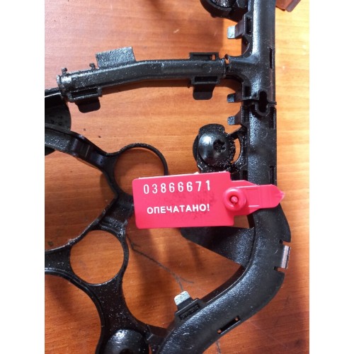 Изолятор проводки ГБЦ DAF 105 (671), -1