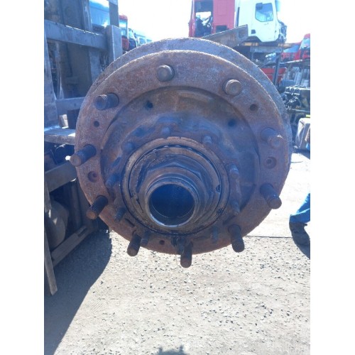 Корпус заднего моста (чулок) Scania P114 548650 в сборе со ступицами, бар-ми, тормоз. мех-м (641) , -3