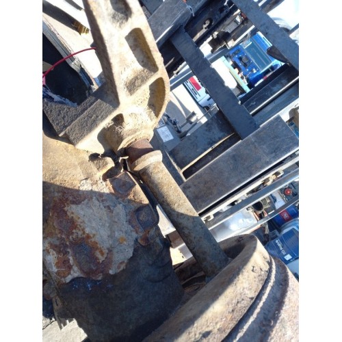 Корпус заднего моста (чулок) Scania P114 548650 в сборе со ступицами, бар-ми, тормоз. мех-м (641) , -5