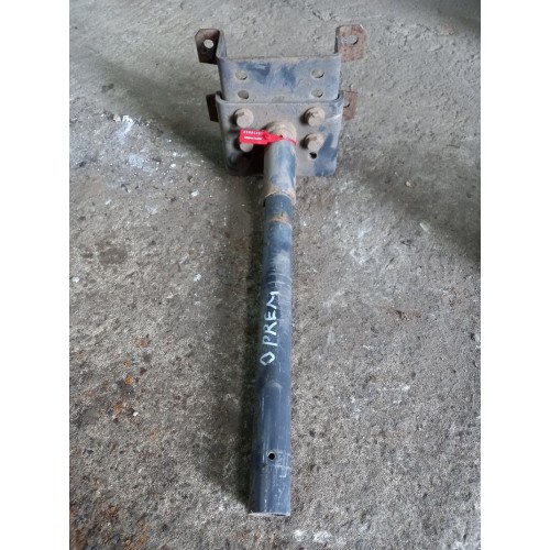 Кронштейн полукрыла (труба) Renault Premium задний передний (461), 