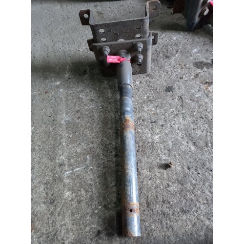 Кронштейн полукрыла (труба) Renault Premium задний передний (463), 