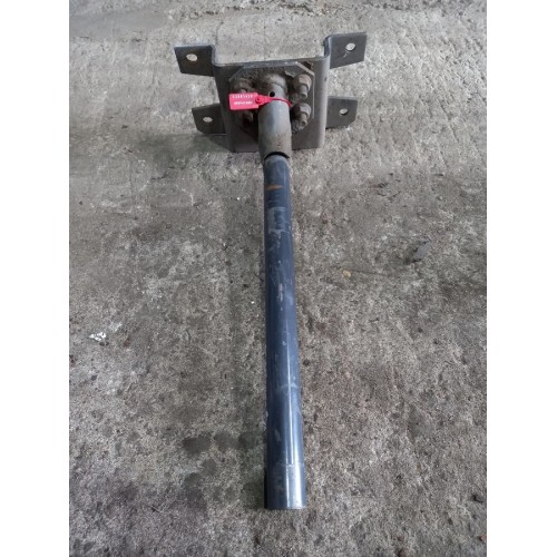 Кронштейн полукрыла (труба) Renault Magnum задний передний (466), 