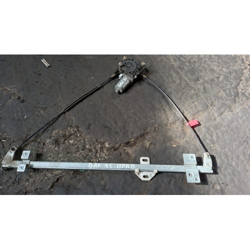 Стеклоподъемник DAF 95 в сборе RH (180), 1354703-1