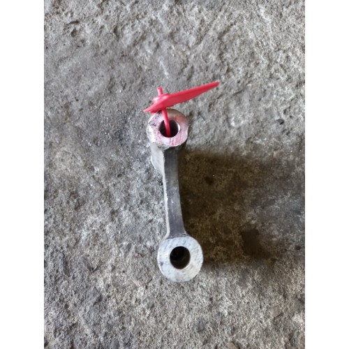 Проставка кронштейна замка капота MAN (440), 81628210027-2