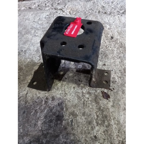 Кронштейн насоса подъема кабины Renault Premium (583), -2