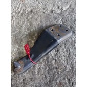 Кронштейн радиатора Renault Premium нижний (585)