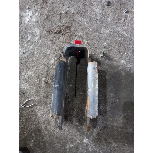 Кронштейн усилителя бампера Renault Premium DXI RH (568), 