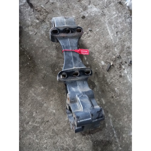 Кронштейн кабины Renault Magnum DXI задний (555), 5010548956-2