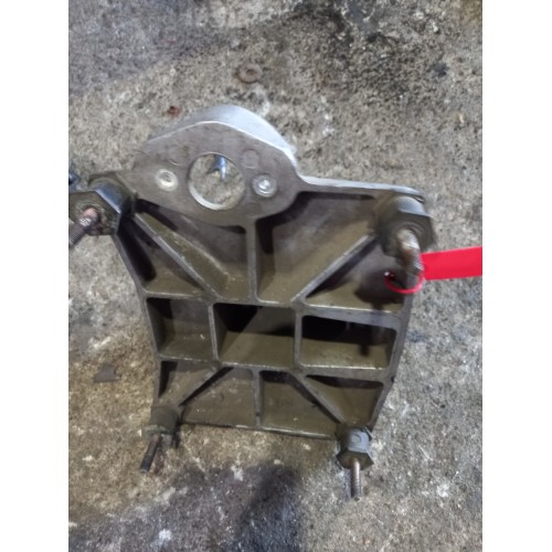 Кронштейн блока управления двигателем Renault Magnum MACK (988), 5600632598-1