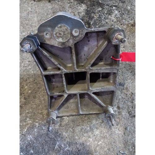 Кронштейн блока управления двигателем Renault Magnum MACK (989), 5600632598-1