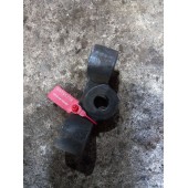 Кронштейн тяги переднего стабилизатора Renault DXI верхний (710)