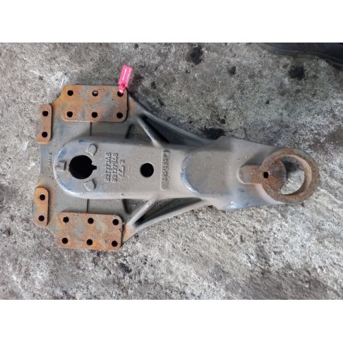 Кронштейн задней полурессоры (бугель) Renault PR/Magnum DXI (916), 82137345-1