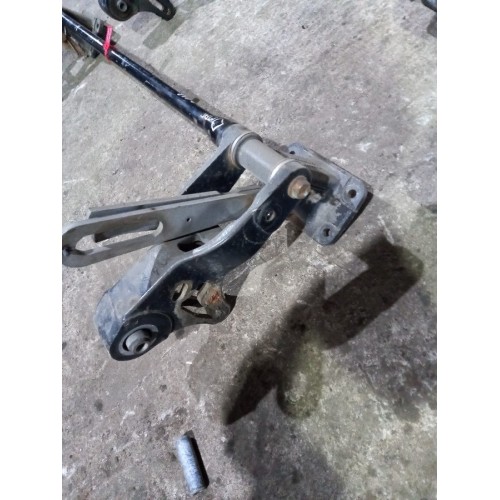 Торсион кабины Renault Magnum DXI в сборе (605), 5010629417-2