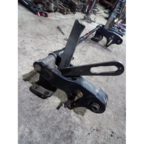 Торсион кабины Renault Magnum DXI в сборе (607), 5010629417-2