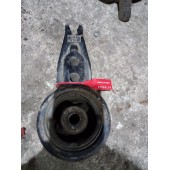 Кронштейн кабины Renault Midlum передний (645)