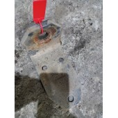 Кронштейн переднего амортизатора Renault Premium DCI верхний (625)