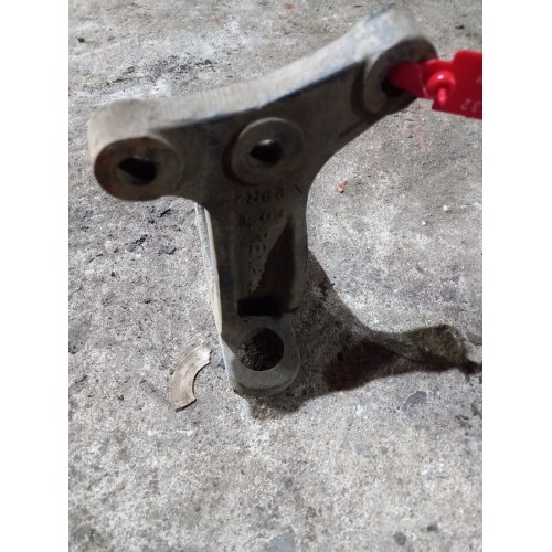 Кронштейн подушки двигателя Renault (632), 5010316591-2