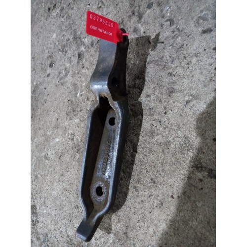 Кронштейн кабины Renault задний (635), 20589630